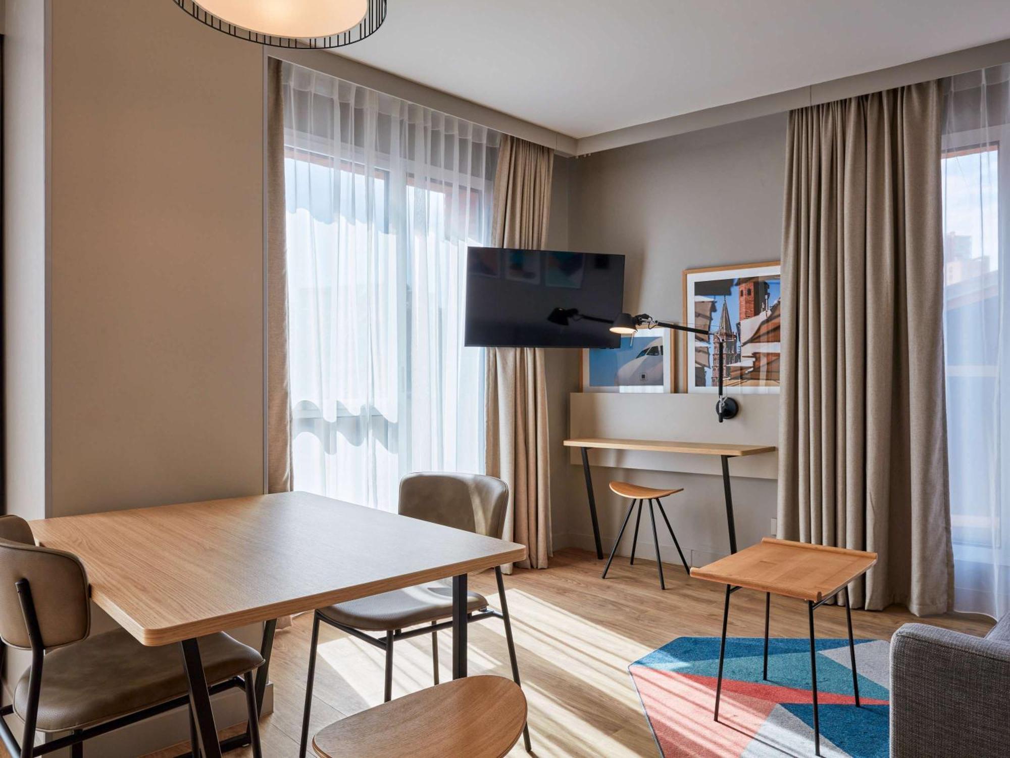 Adagio Original Centre La Grave Aparthotel 4*